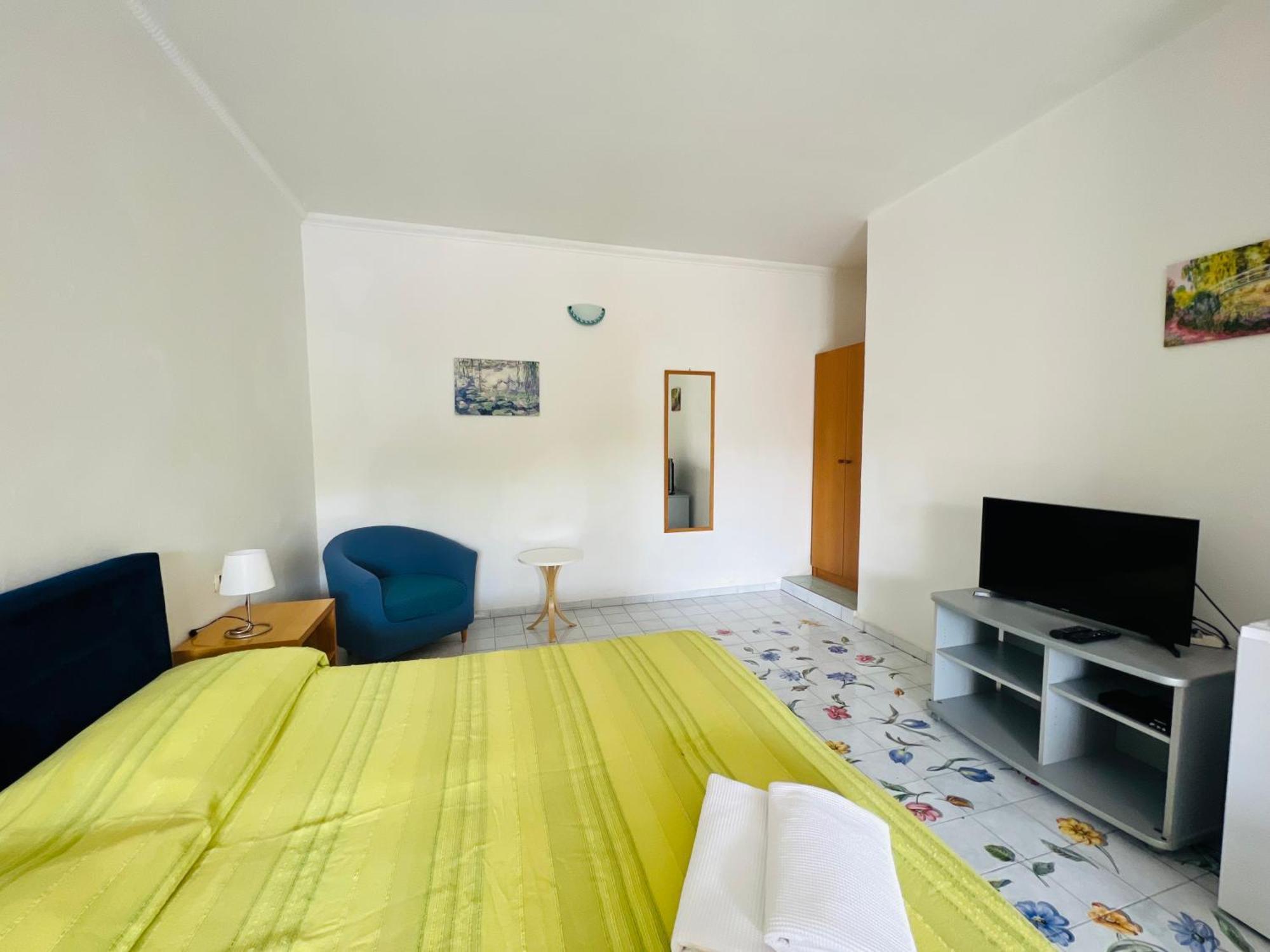 Villa Thomas Bb Conduzione Familiare Forio di Ischia Pokój zdjęcie